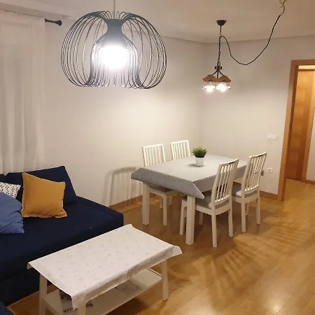 Candemor Apartamento Con Garaje Candeleda Exterior photo